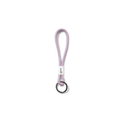 Poutko na klíče v levandulové barvě Light Purple 257c – Pantone